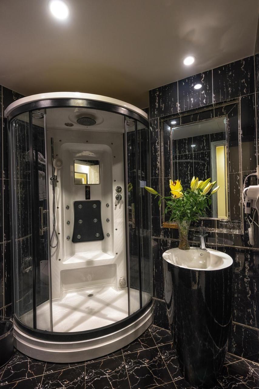 Tuong VI Hotel Saigon Ho Chi Minh Zewnętrze zdjęcie